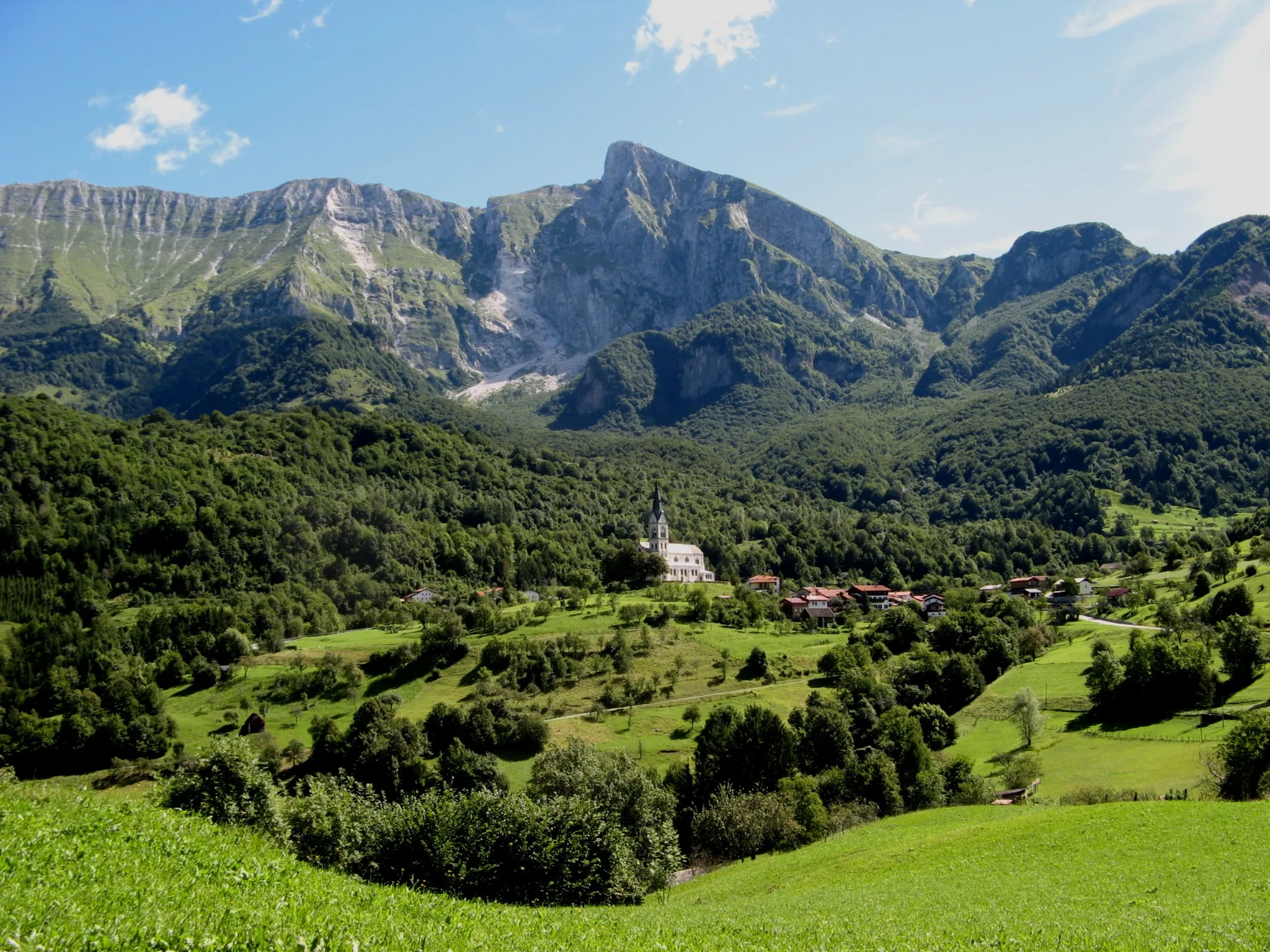 Drežnica village beneath Mount Krn near Kobarid